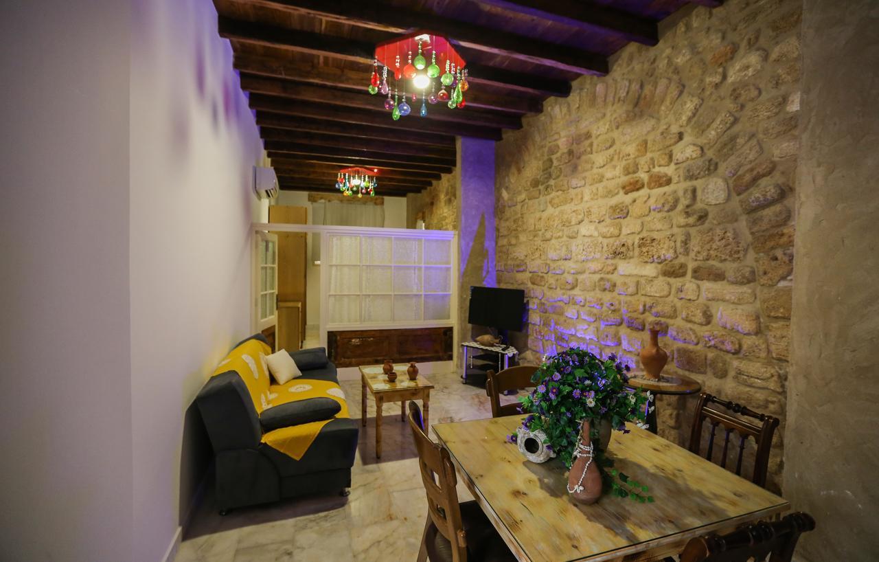 Tyre Boutique Apartments Bagian luar foto