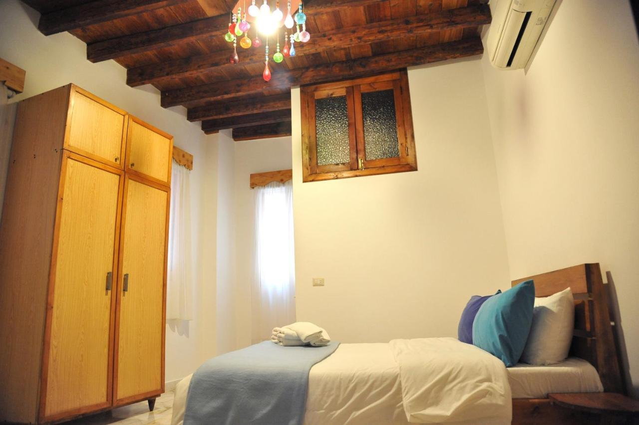 Tyre Boutique Apartments Bagian luar foto